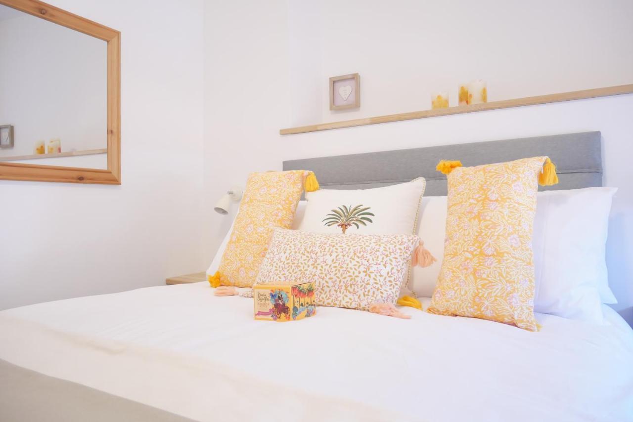 Sunset View, 2 Bedrooms In The Heart Of Holt With Parking ภายนอก รูปภาพ